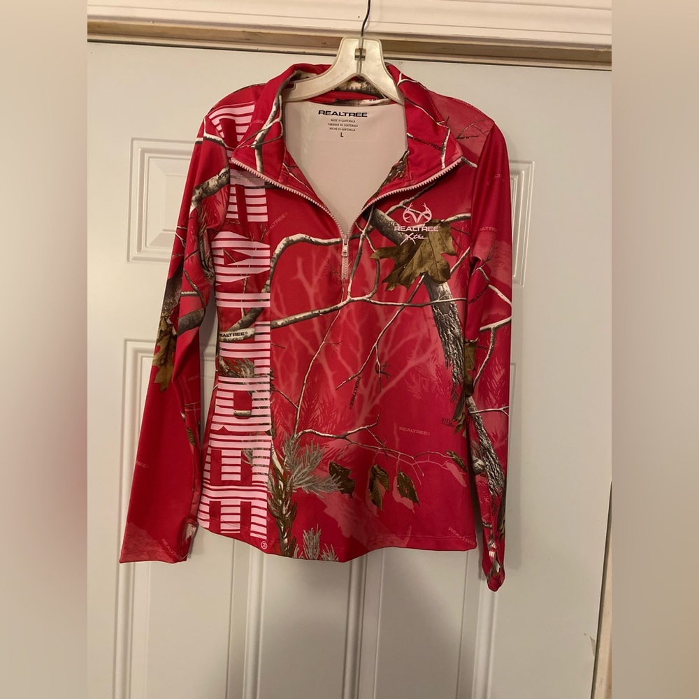 Realtree Xtra Pink & Camo Pullover Size Large 1/2 Zip Thumb Holes